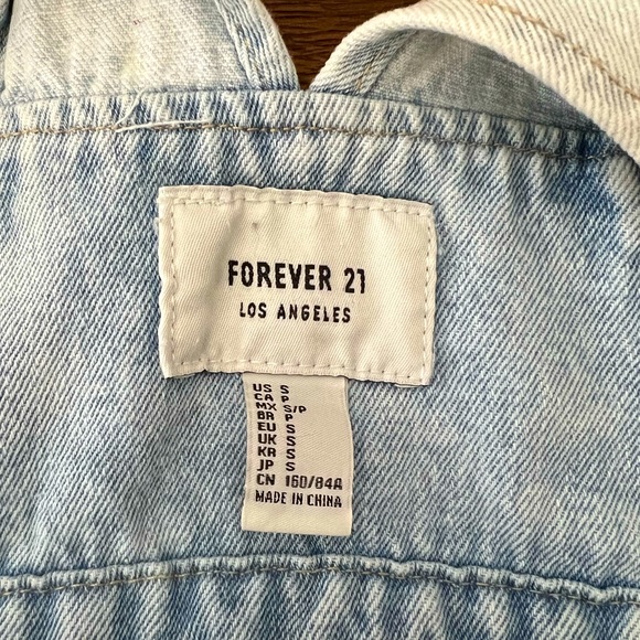 Light blue overall dress - Picture 3 of 3